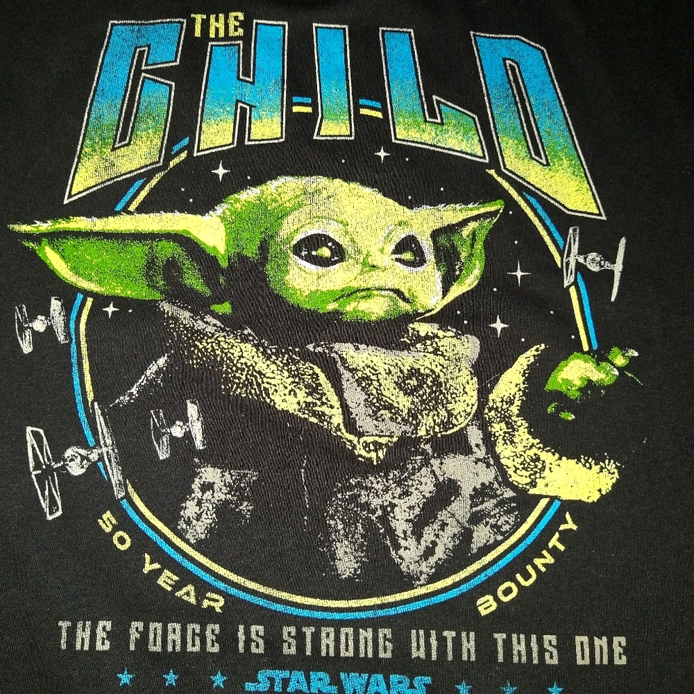 Baby Yoda Tee Size XL